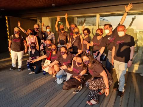 El grupo RISArchers Unizar actuará esta tarde en la calle durante la presentación del Festival de Teatro y Ciencia D’Ensayo El grupo RISArchers Unizar actuará esta tarde en la calle durante la presentación del Festival de Teatro y Ciencia D’Ensayo